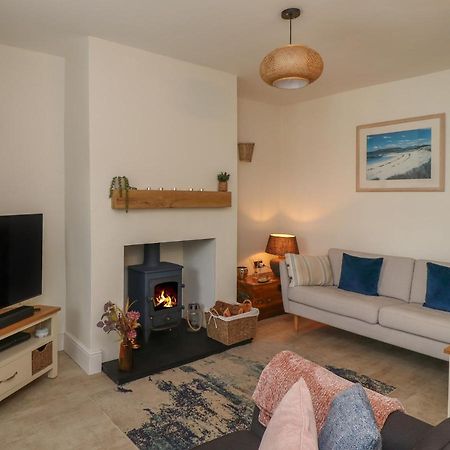 Charlotte'S Cottage Seahouses Bagian luar foto