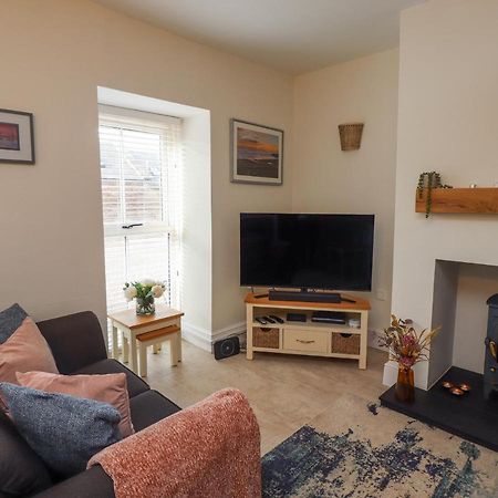 Charlotte'S Cottage Seahouses Bagian luar foto