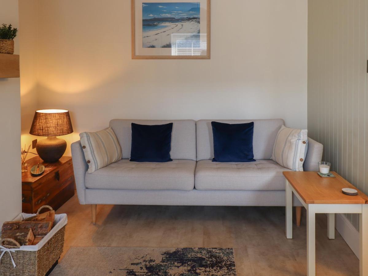 Charlotte'S Cottage Seahouses Bagian luar foto